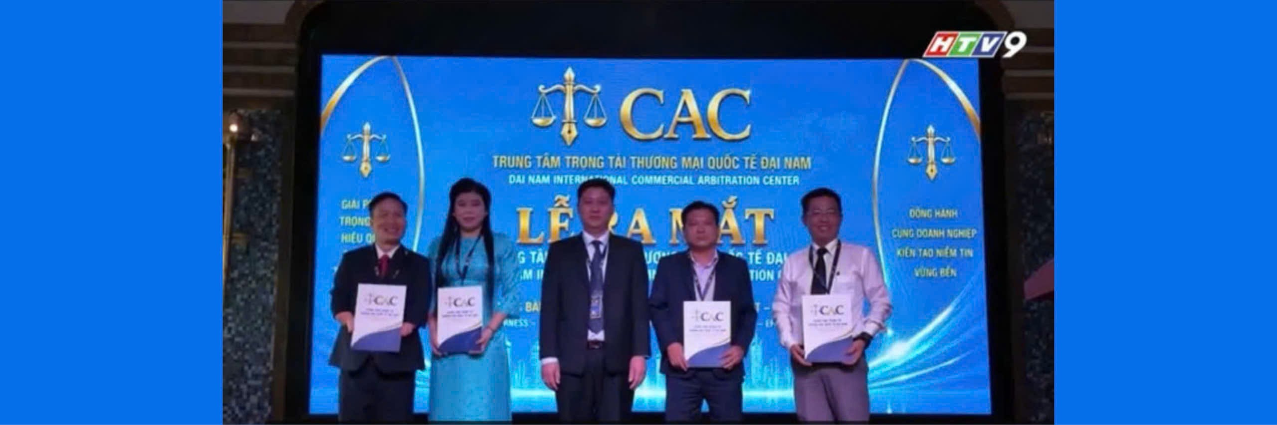 Trọng tài viên Từ Tiến Đạt Phó Chủ tịch Trọng tài thương mại quốc tế Đại Nam ICAC được biết đến  là Luật sư giỏi uy tín trên 22 năm kinh nghiệm tại TPHCM 